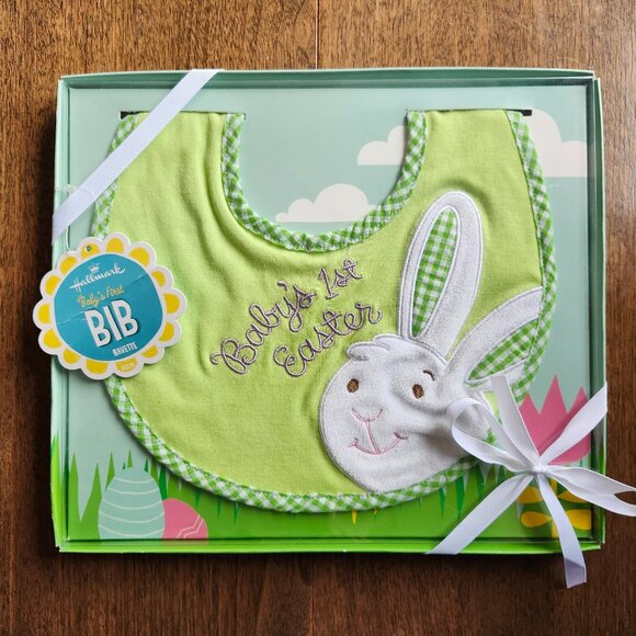 ADORABLE Hallmark Baby's 1st Easter BIB BNIP - Picture 1 of 4